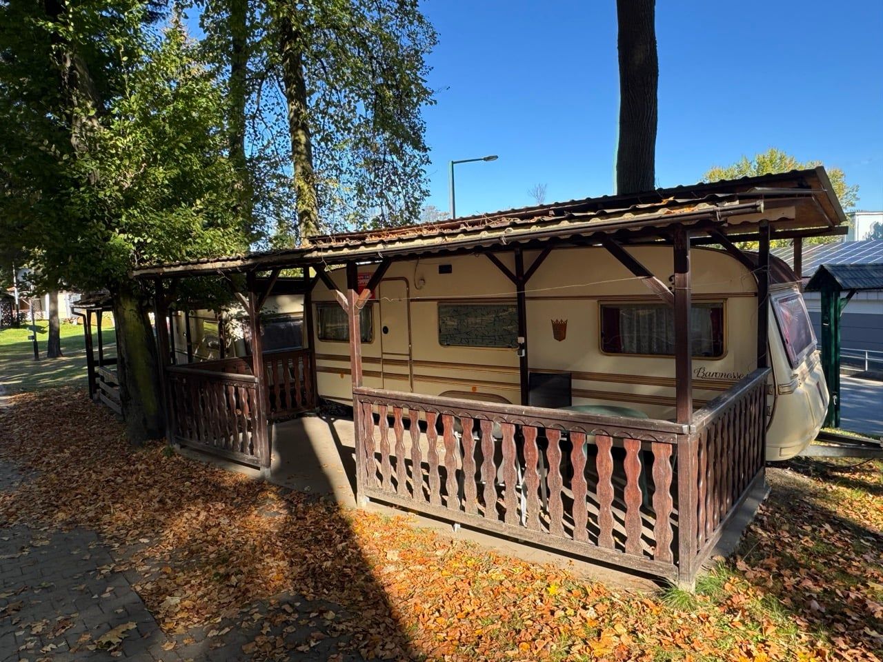 Sezonowa przyczepa — zdjęcie 5